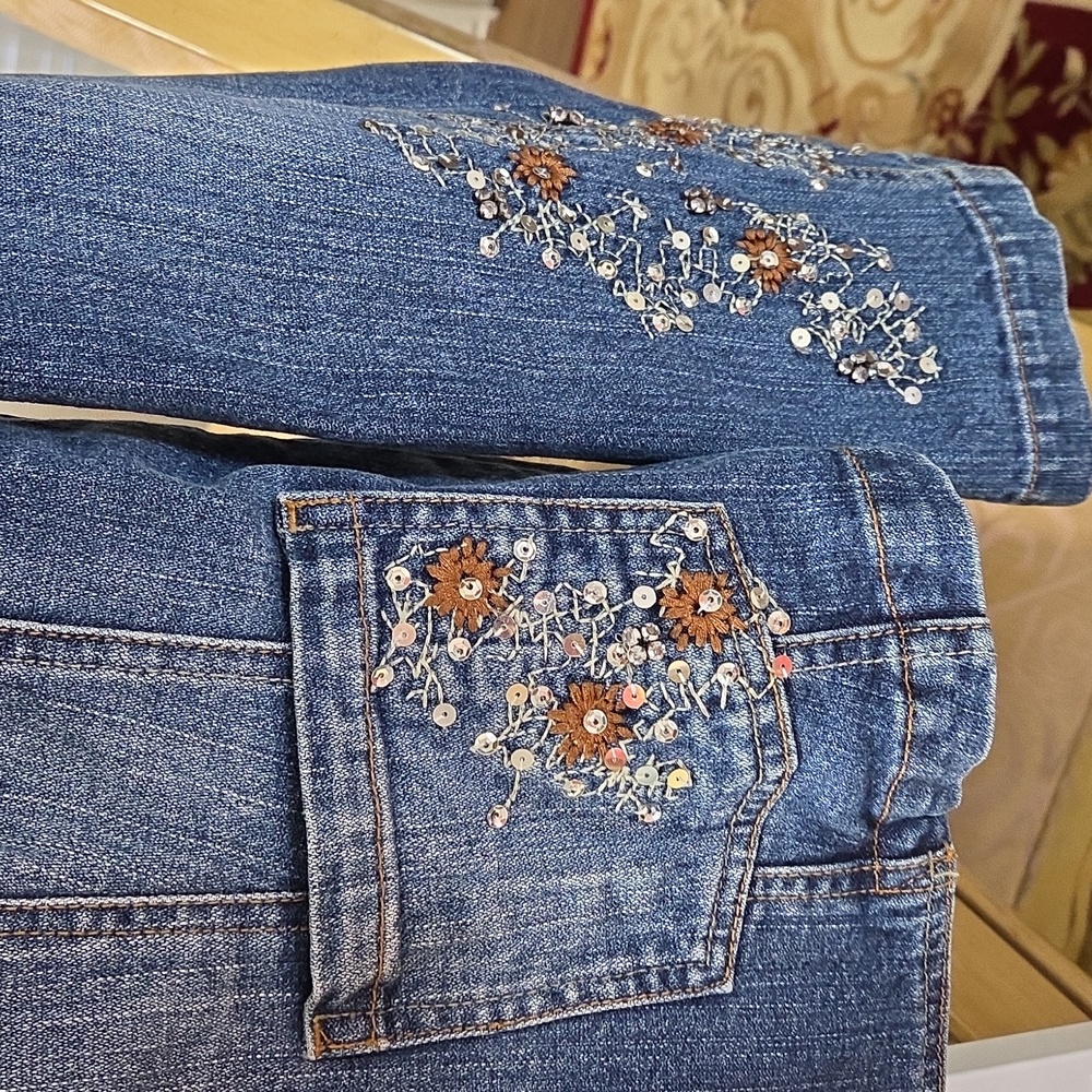 Embellished Denim Jacket - Picture 3 of 6
